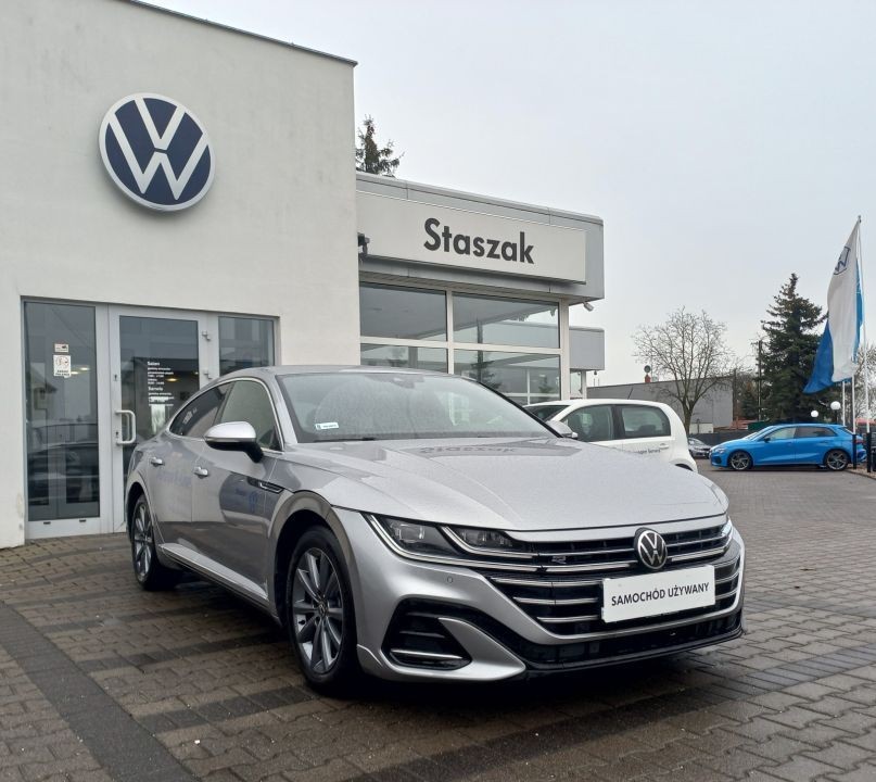 Nissan YAMA volkswagen arteon